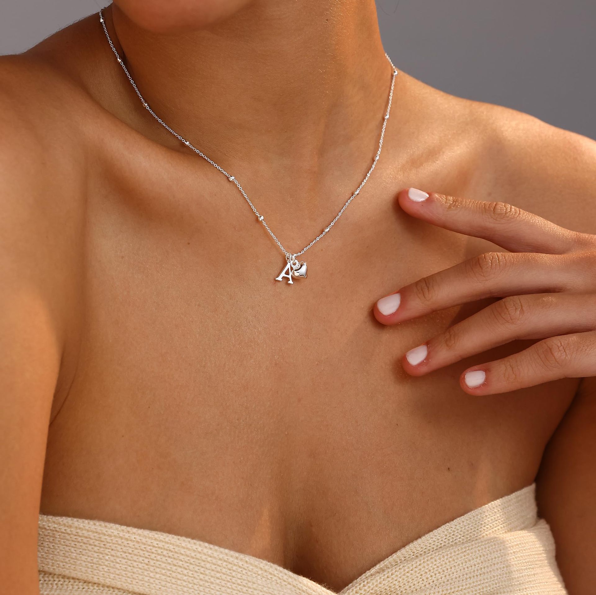 Cool-Girl Style Heart Pendant Necklace - Luxxella