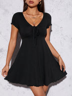 French-Style Elegant Dress - Bow Detail Classic Slim Fit Design - Luxxella